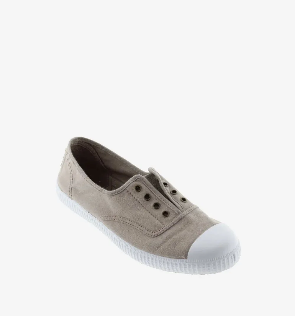 (106623) Women's canvas trainers with elastic - Beige