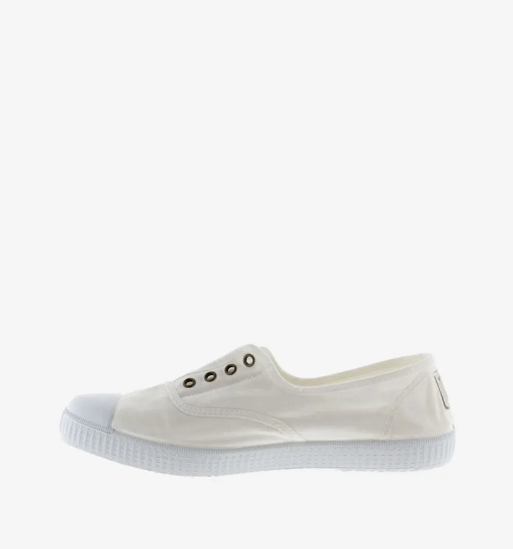 (106623) Women's canvas trainers with elastic - White