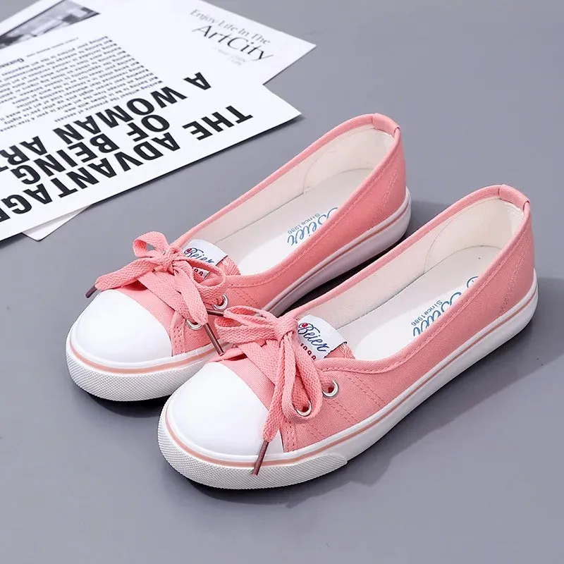 Casual And Chic Flat Sneakers