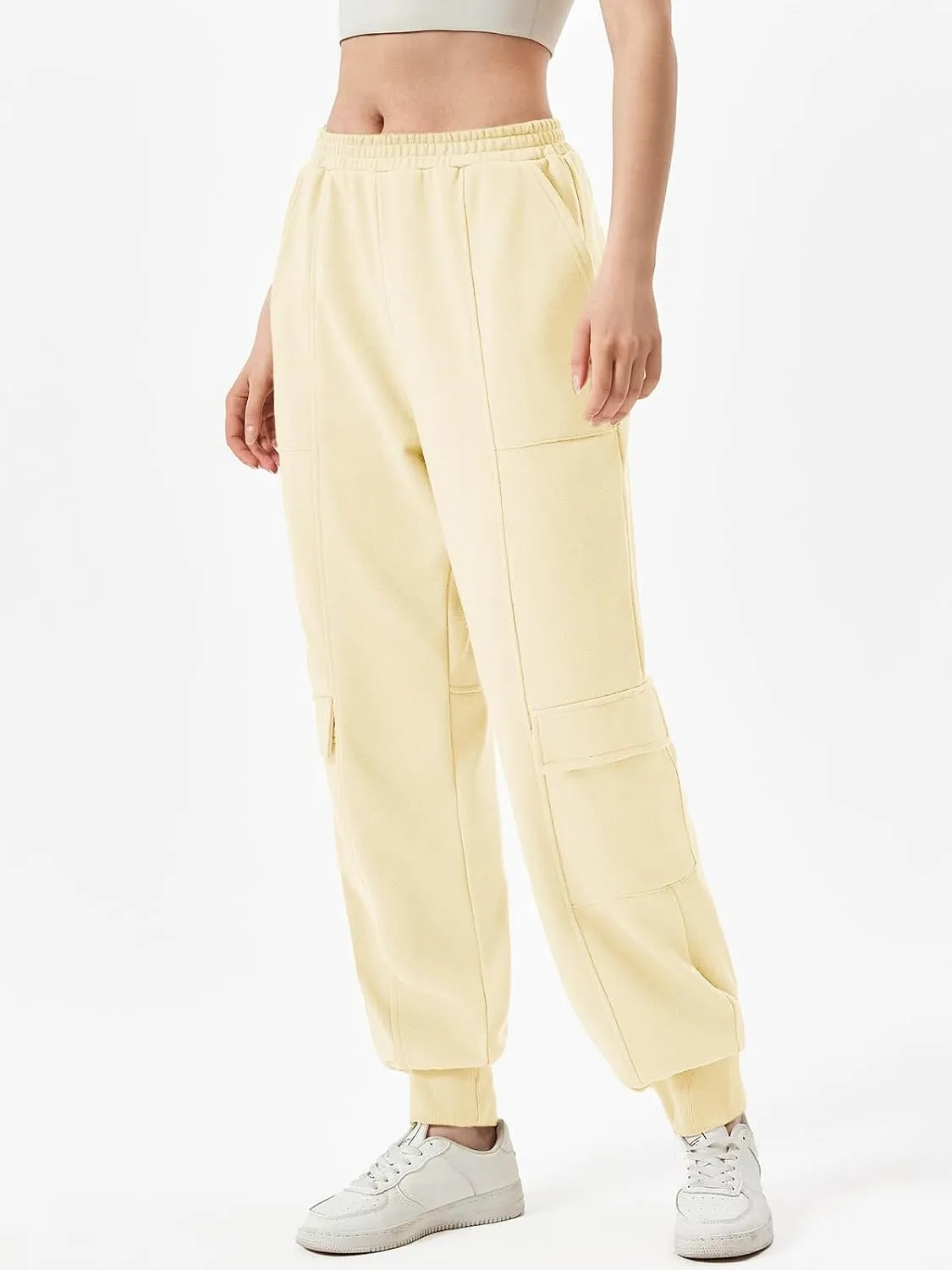 Fisoew Women's Cargo Sweatpants High Waisted Loose Running Athletic Jogger Pants with Pockets
