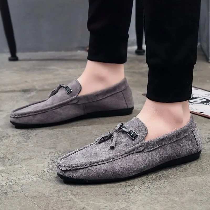 Men's Suede Loafers with Tassel ?CRound Toe Flat Heel Slip-Resistant Flexible Classic Loafer Shoes for Prom and Casual Wear