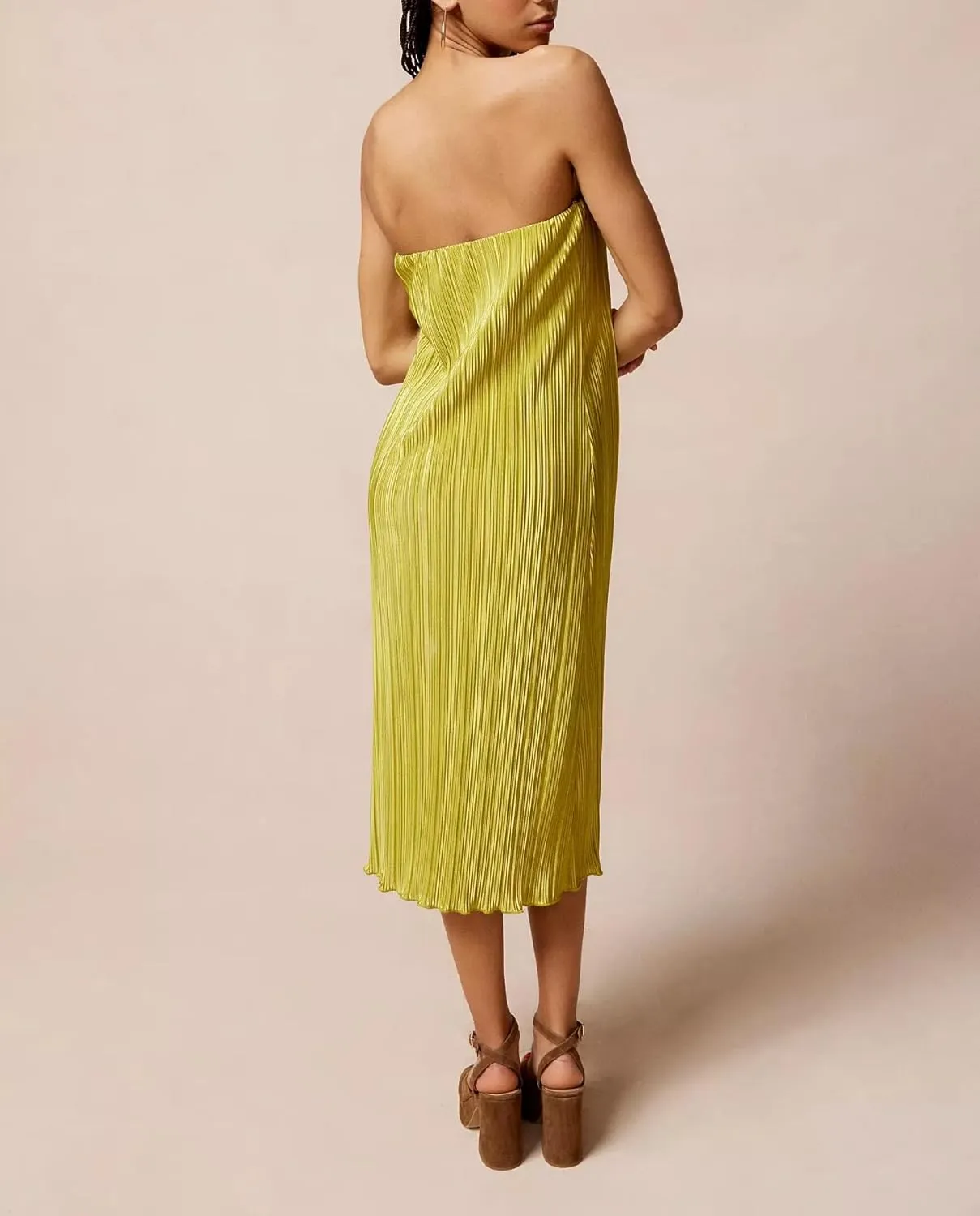NUFIWI Women Y2k Pleated Maxi Dress Off Shoulder Backless Cutout Long Dress Plisse Strapless Bodycon Party Evening Dress