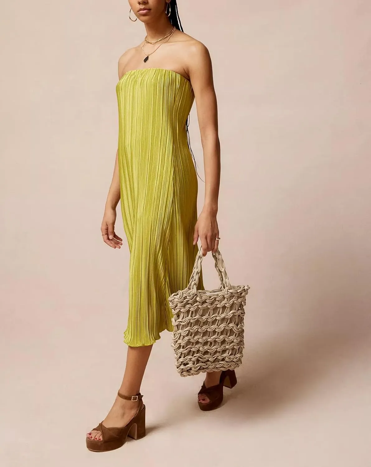 NUFIWI Women Y2k Pleated Maxi Dress Off Shoulder Backless Cutout Long Dress Plisse Strapless Bodycon Party Evening Dress