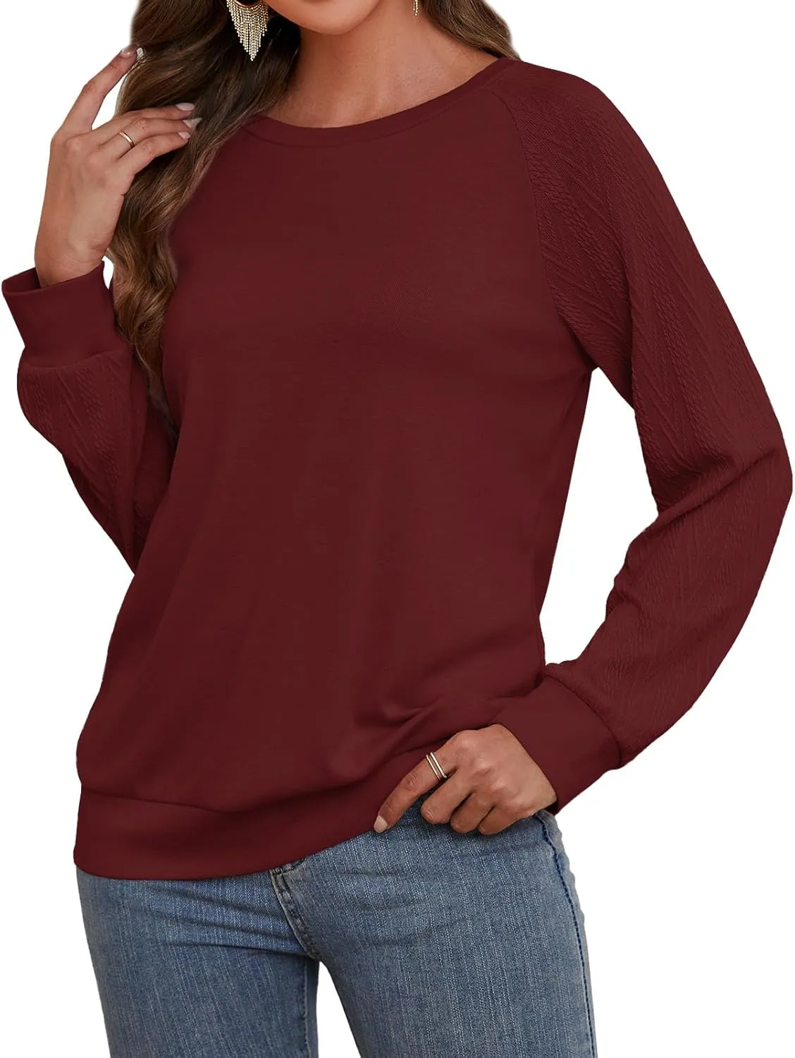 Shirts for Women Lightweight Business Casual Long Sleeve Crewneck Tops Womens Fashion 2025
