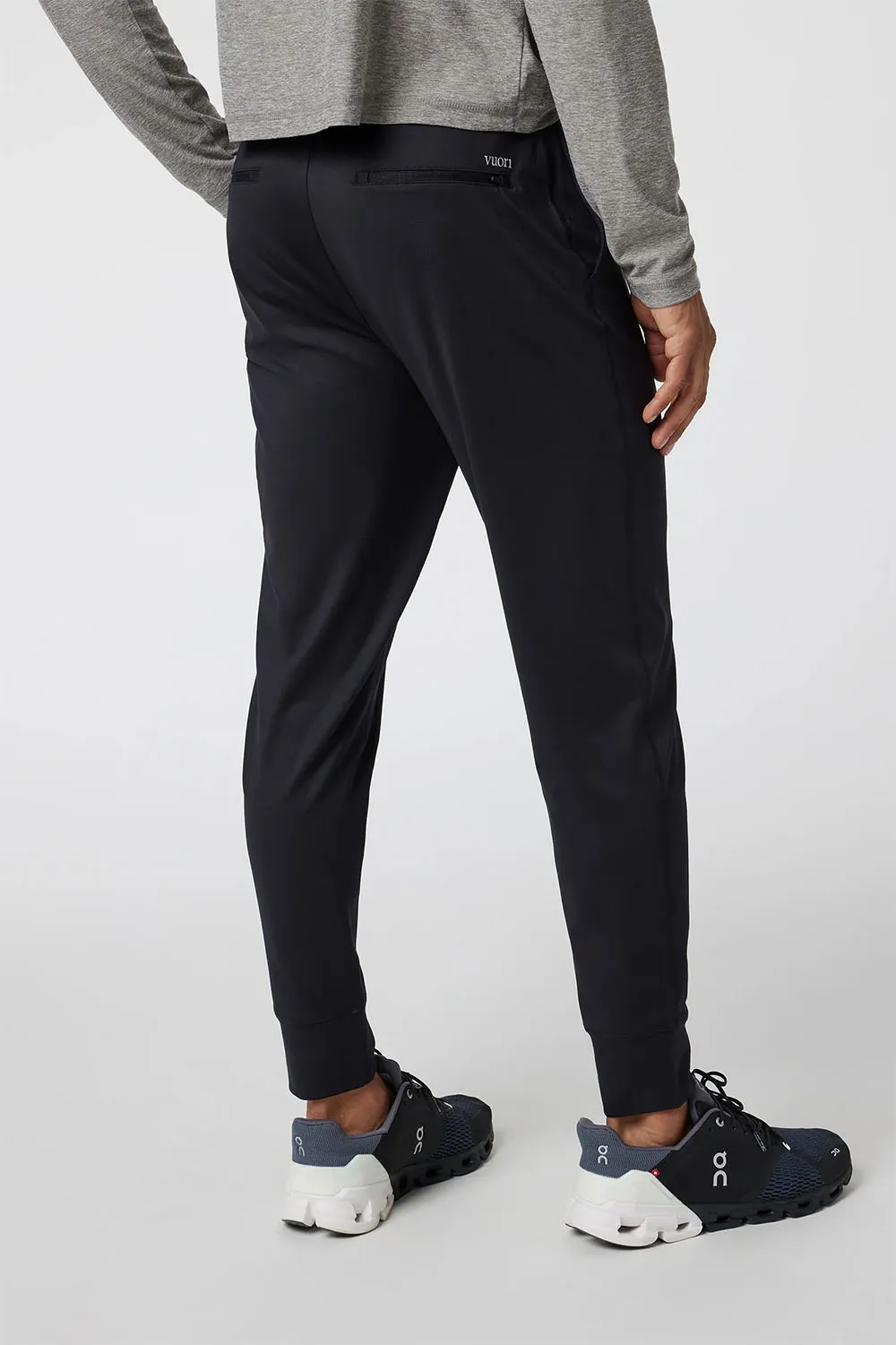 SUNDAY PERFORMANCE JOGGER Black