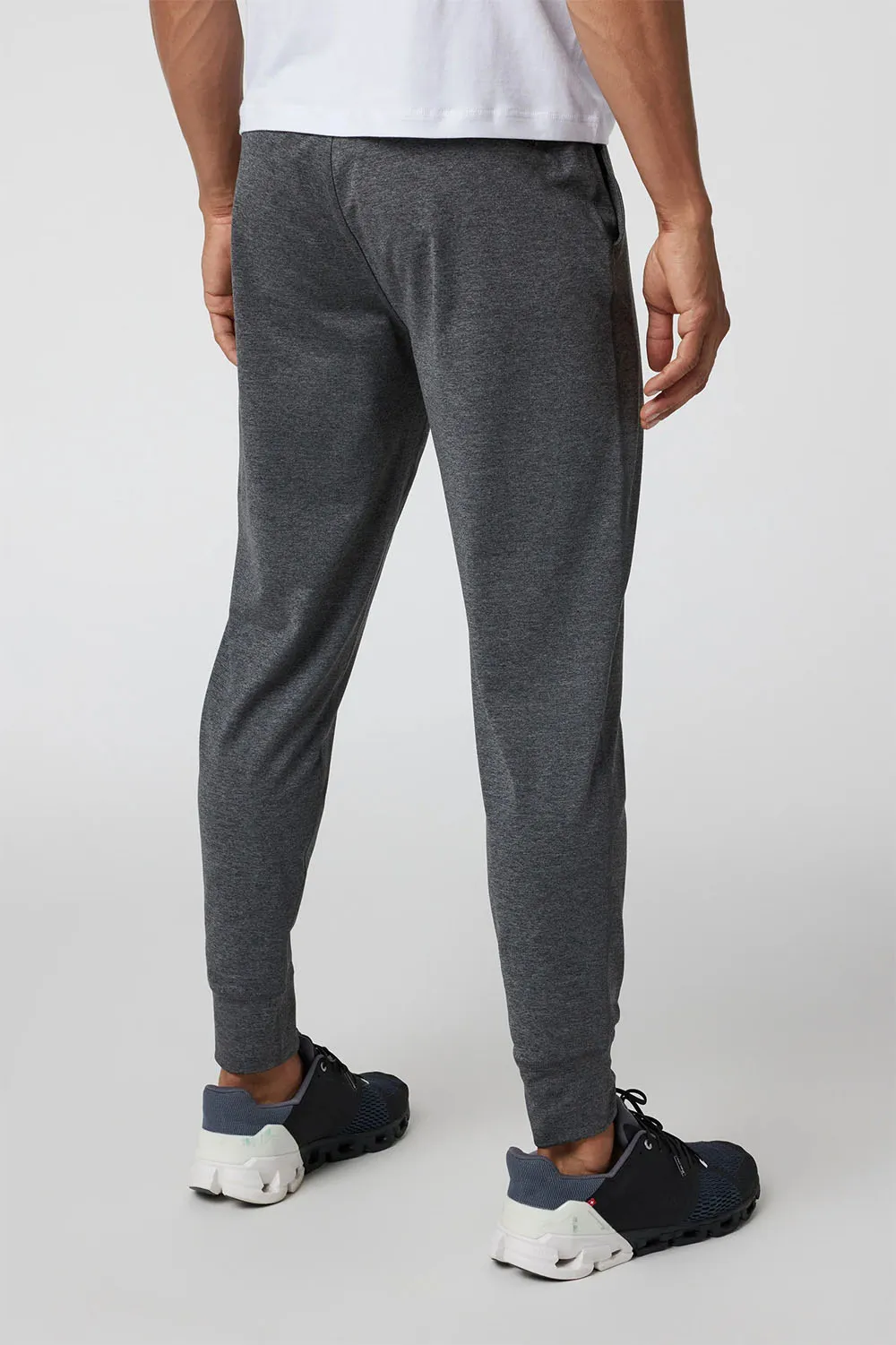 SUNDAY PERFORMANCE JOGGER Charcoal Heather