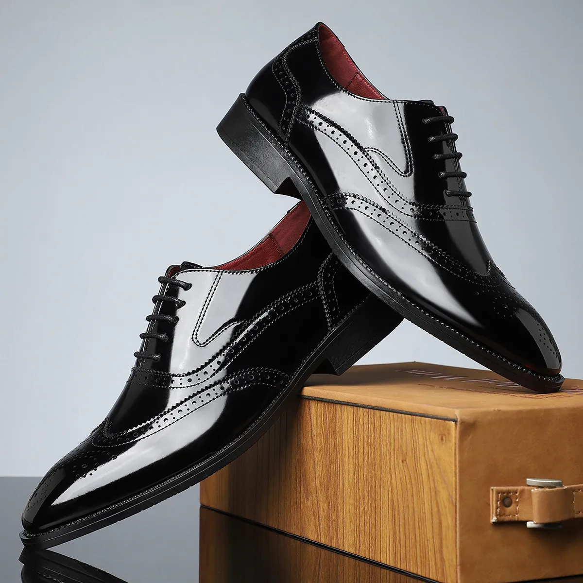 Vera | Handcrafted Wingtip Oxford Shoes