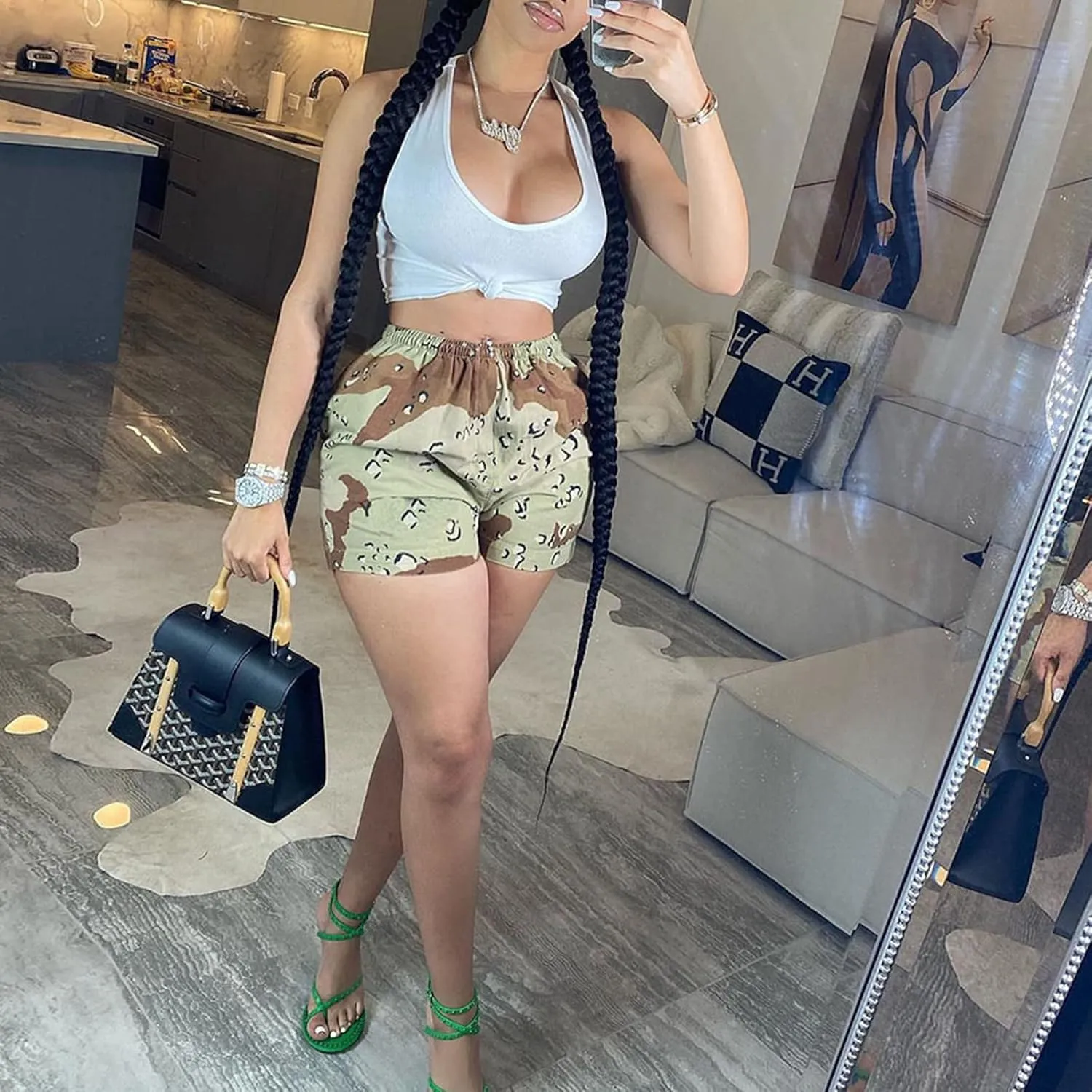 Women's High Waisted Camo Shorts Casual Trendy Denim Short Pants Summer Camouflage Shorts with Pockets