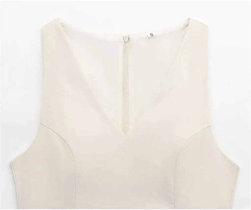 Women's V-Neck Slim Fit Wide Hem Solid Color Pocket Decoration Vest